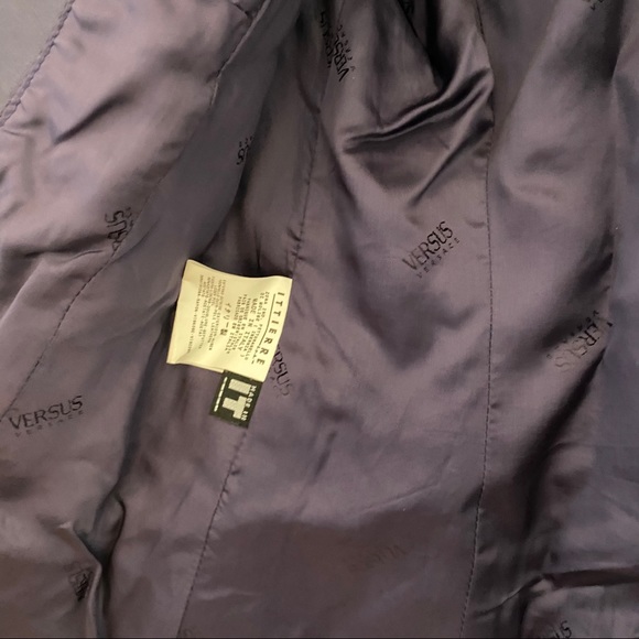 Vintage VERSUS VERSACE purple leather jacket - Picture 11 of 13